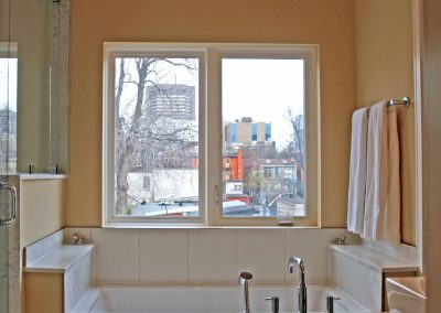 <span>Laneway Loft</span> Toronto